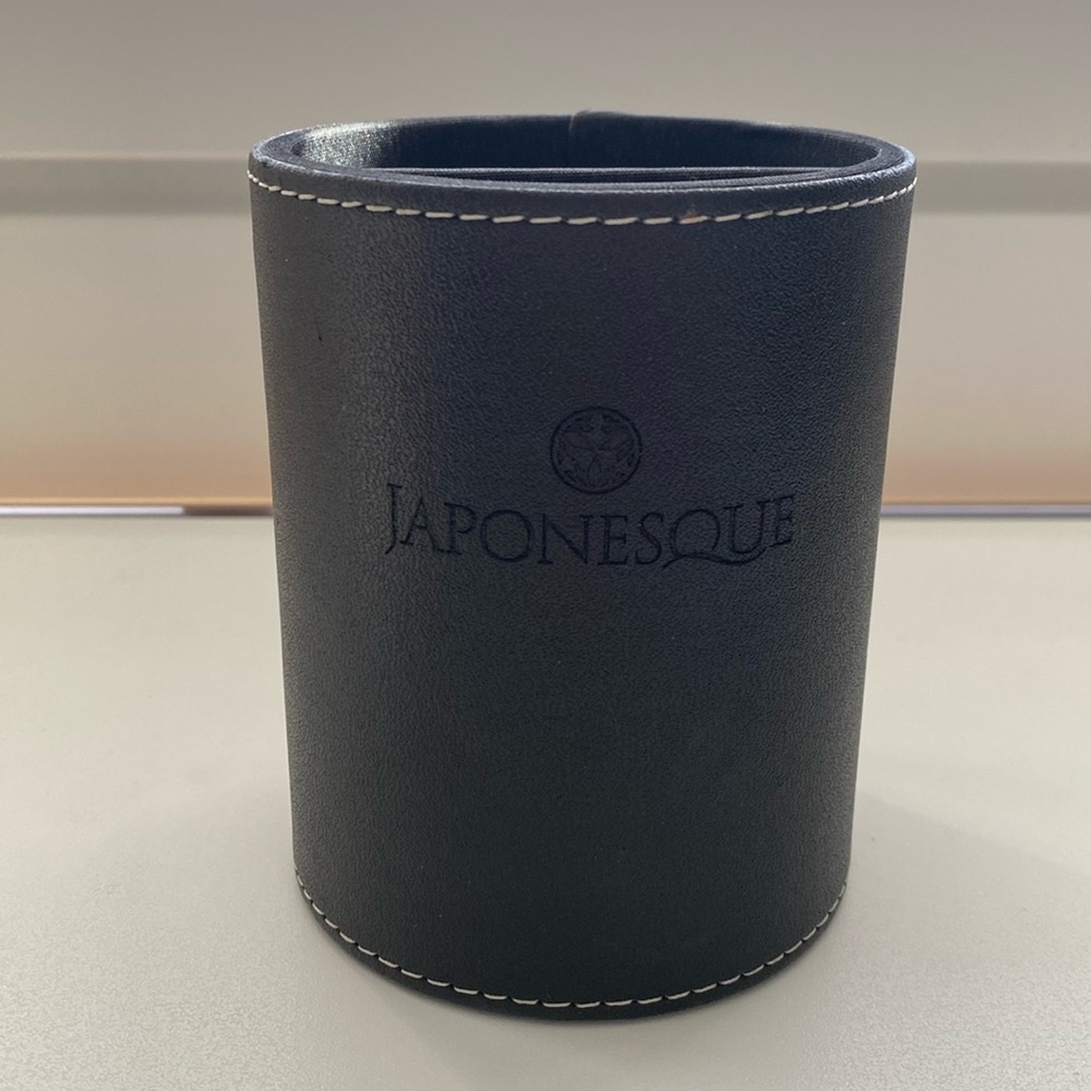 Japonesque makeup brush holder cup black